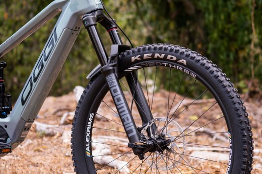 Bicicleta Elétrica Oggi Potenza Sport Deore 12V Cinza Perola/Preto T17