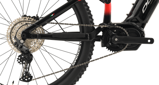 Bicicleta Elétrica Oggi Razzo T-110 CUES 11V 2024 Preto/Vermelho T17